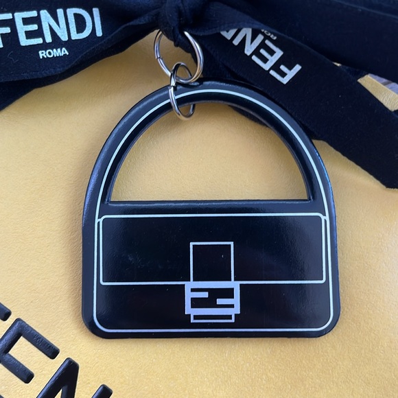Fendi Shopping Bag with Bow and Purse Charm - Picture 2 of 3